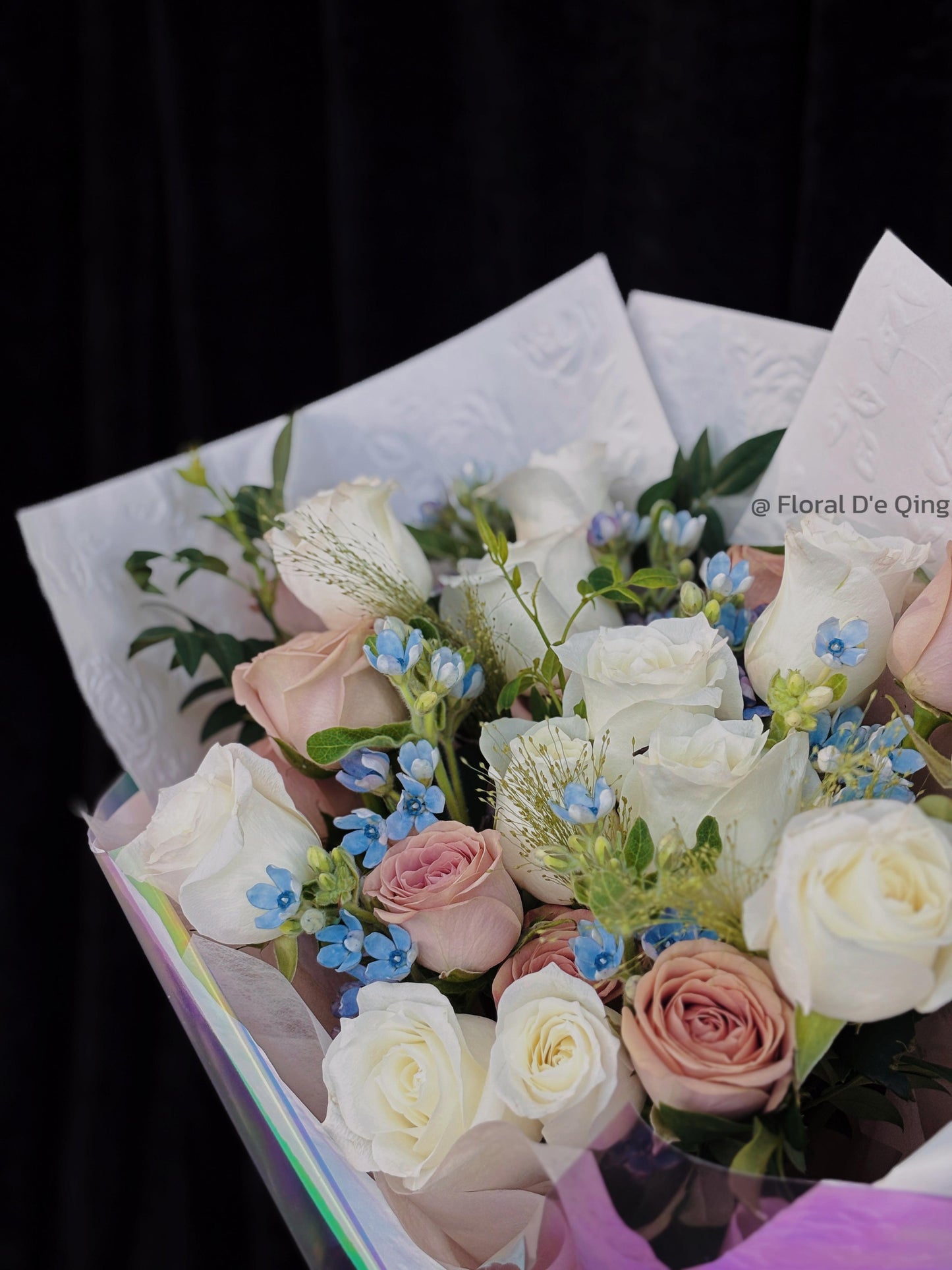Iridescent Rose Bouquet (HB 48)