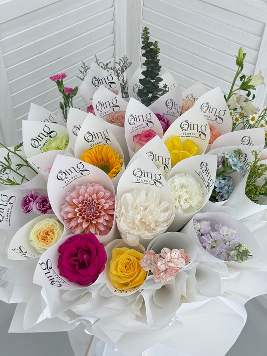 Festive Harmony Bouquet (HB 43)