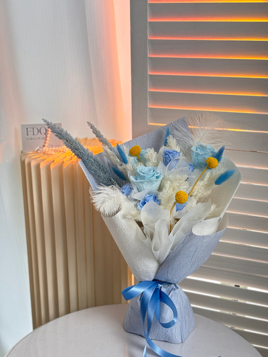 Sky Serenade – Preserved Floral Bouquet （PF 04）