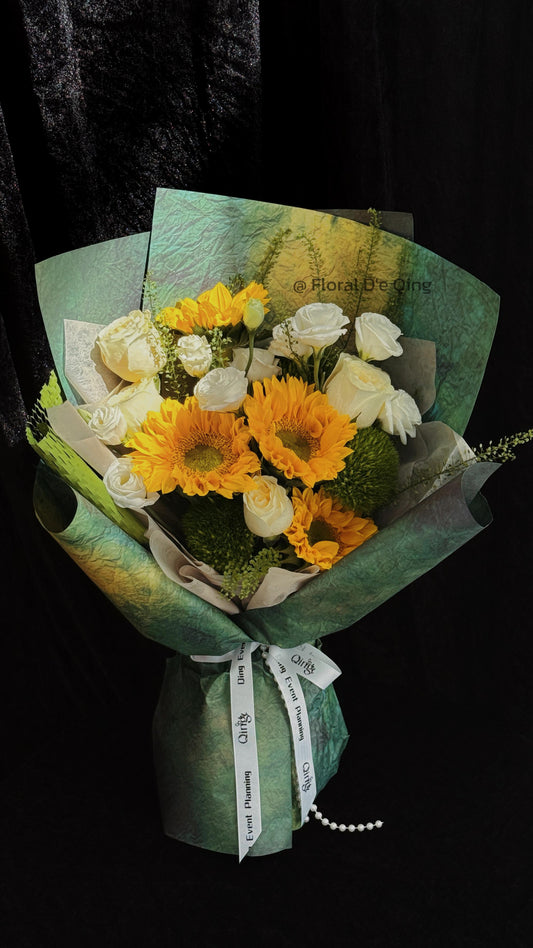 Sunflower Forest Bouquet (HB 52)