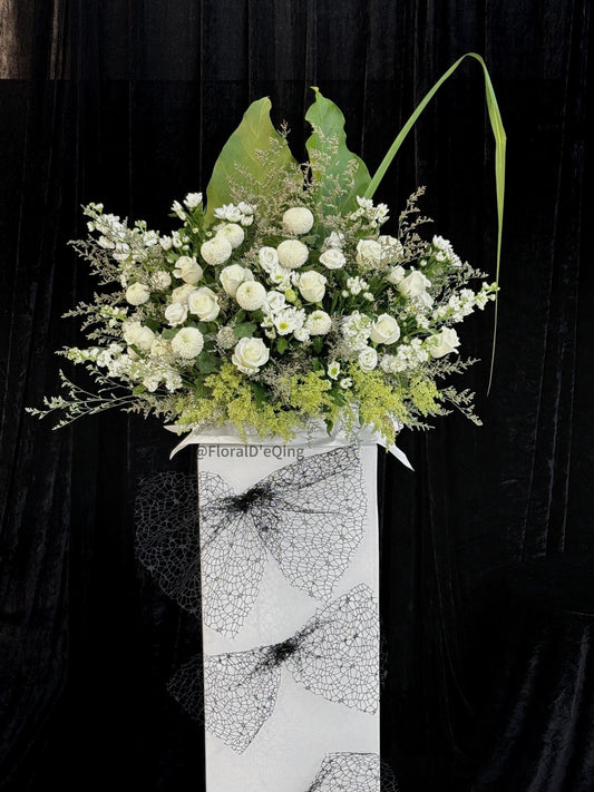 White Serenity Condolence Stand (CF 02)